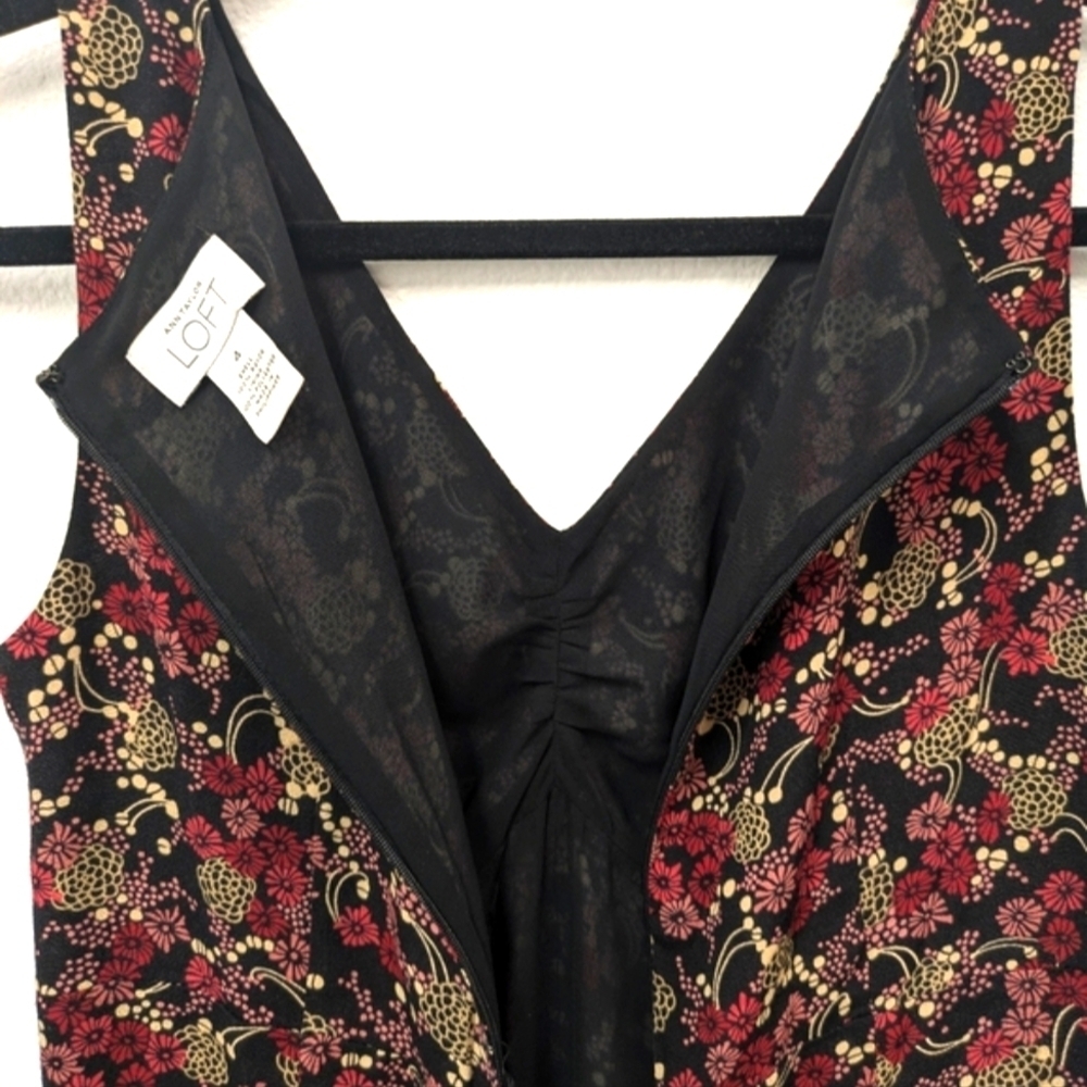 Loft Floral Starburst 90s Mom Flare Midi Dress sz 4 - Picture 8 of 10